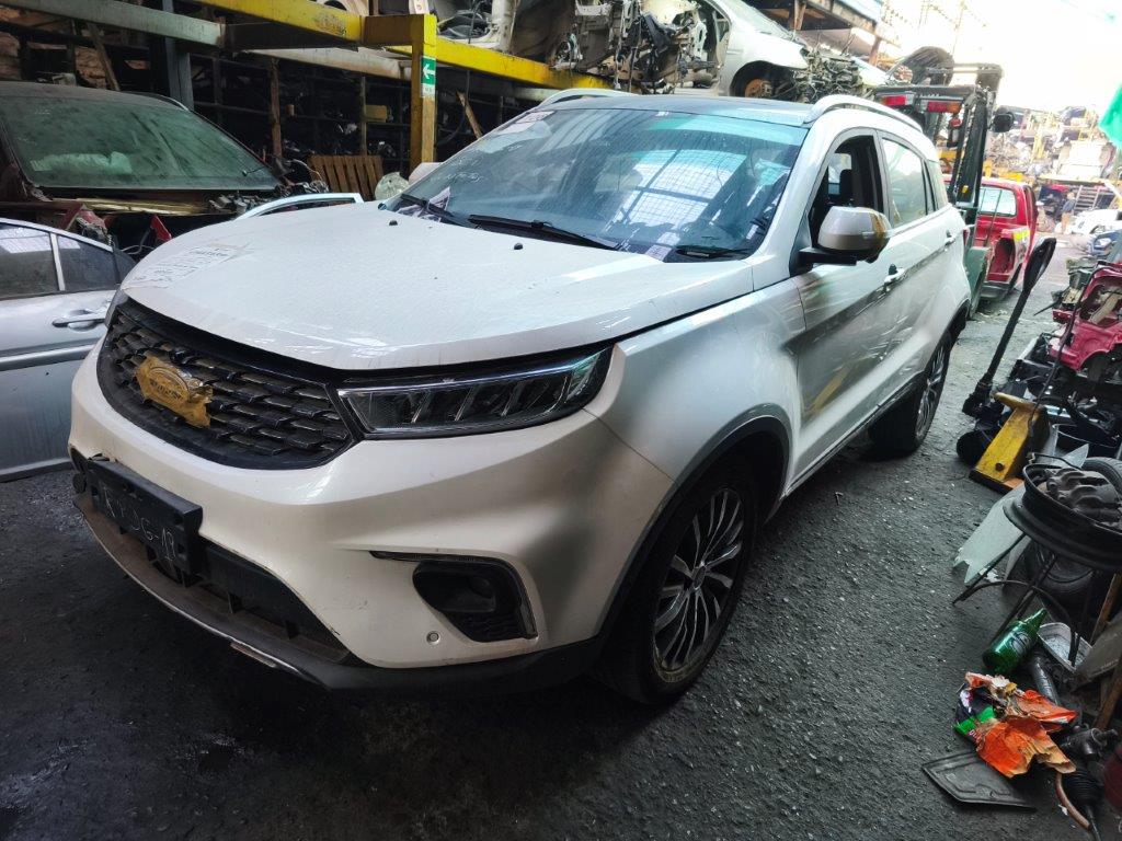 ESTANQUE ADBLUE Ford TERRITORY 2020  USADO  EN DESARME